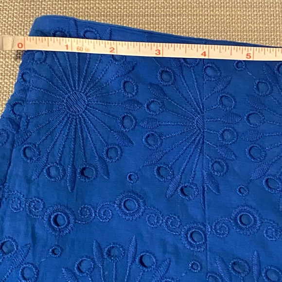 Zara eyelet royal blue high-waisted shorts sz S - Picture 5 of 6
